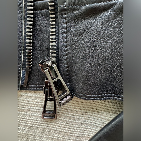 Leather jacket - Picture 15 of 16